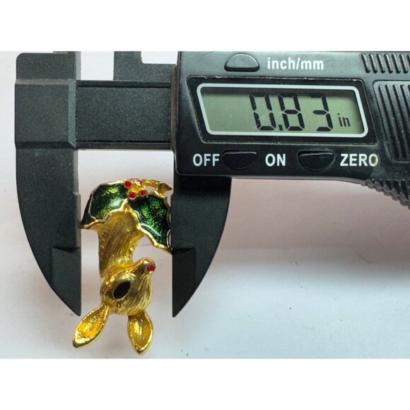 Estate Holiday Reindeer Brooch Green Enamel Red Rhinestone Gold Tone Pin 13.4g - Picture 4 of 5